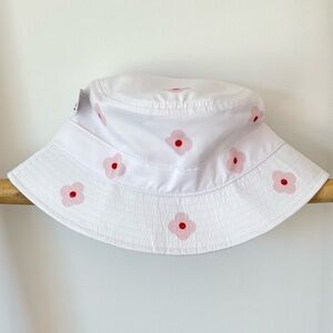 NWOT EltaMD White and Pink Floral Bucket Hat - One Size Women’s Summer Cute